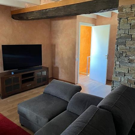 Apartamento Comanegra Castellfollit de la Roca Exterior foto