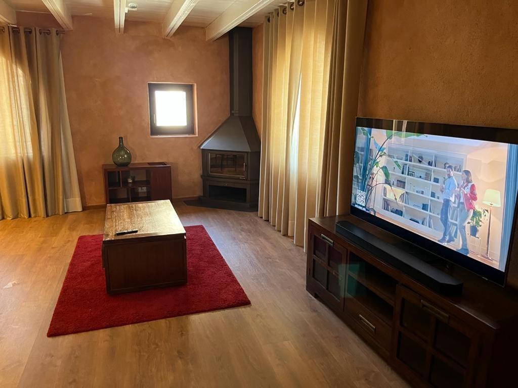 Apartamento Comanegra Castellfollit de la Roca Exterior foto